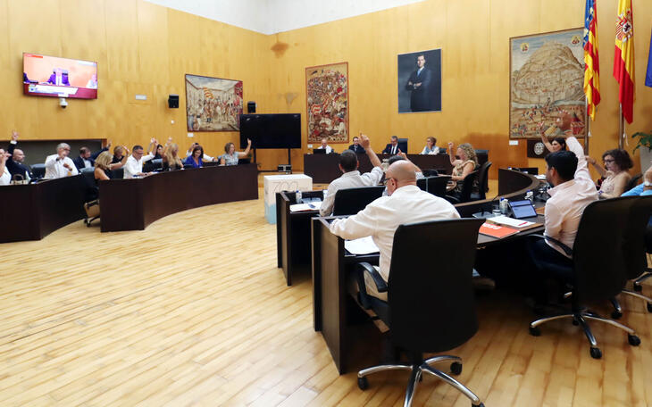 El pleno ratifica la adhesión de Benidorm a un pacto europeo de ciudades verdes que refuerza su apuesta por la sostenibilidad